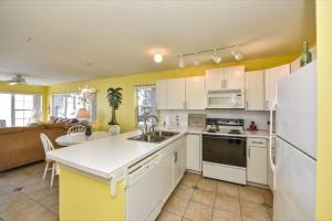 Gulf Breeze B Condo #54526 Condo