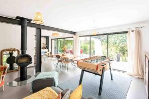 La Coursive, belle maison tout confort avec piscine