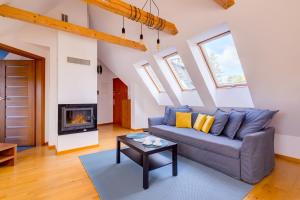 Apartament Rysy Droga Do Daniela by RentiloPL