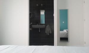 Hotels Hotel Bleu Azur : photos des chambres