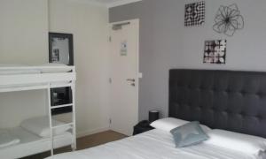 Hotels Hotel Bleu Azur : photos des chambres