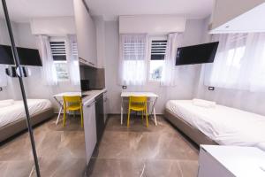 Single Room with Bathroom