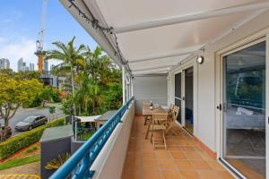 Deja Blue - Sunny Surfers Getaway on Chevron Island