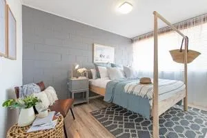 Scandi Beach Breeze Minutes from Glenelg Beach - Adelaide