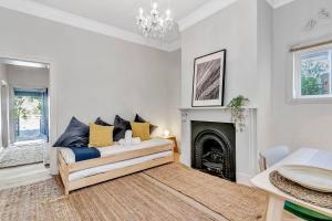 The Lemon Tree - Charming Cottage in North Adelaide