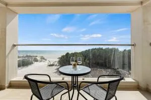 Beachside Beauty - Iconic Beachfront Panorama - Adelaide