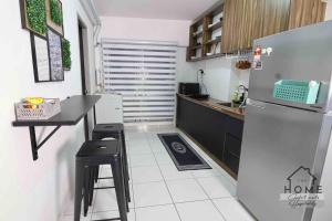 Cozy Duplex Studio near Kuala Lumpur next to LRT Train Station