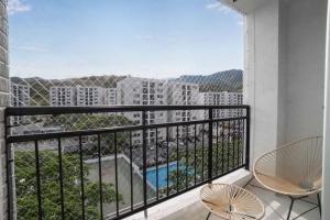 Apto en Ciudad Guabinas - via Cali -Yumbo con piscina y Aires