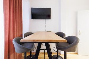 NEW! ShalalaLiving - Lucky strike! Cozy & Homely near Schönbrunn PG20