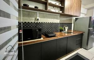 Cozy Duplex Studio near Kuala Lumpur next to LRT Train Station