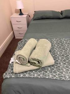 House in a quiet neighbourhood with private drive