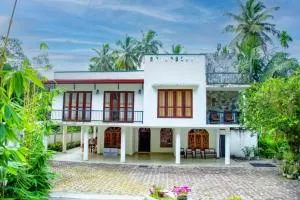 Healand Holiday Bungalow and Restaurant - Ittekanda