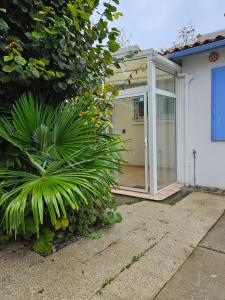 MAISON PLAIN PIED HYPER CENTRE ET 300M DE PLAGE