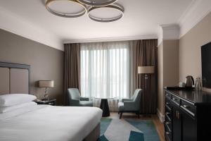 Superior King Room with Sea View room in Istanbul Marriott Hotel Pendik