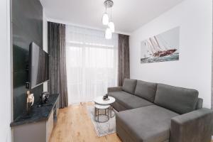 Apartament Marengo z Basenem Letnim by HolidaySun