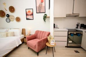 Luxe Yas Studio - Chic Boutique Retreat