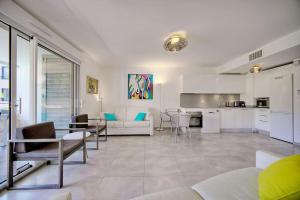 Appartement , piscine, terrasse, proche croisette