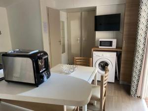 Campings Mobilhome Vias plage dans Camping : photos des chambres