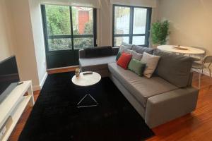 YBH Colmeiro Laforet 18