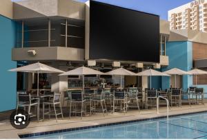 Grand Prix 2-Bed Apartment in Las Vegas