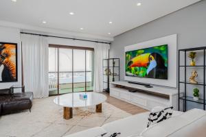 JBR Bahar Beach Views 4 beds - DVH Holiday Homes