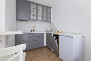 Stylish Apartments Strzelecka with Parking by Renters