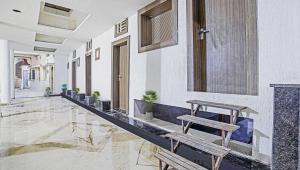 Hotel O atithi in Garha Jabalpur