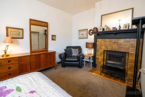 Parkside Paradise Elegant Victorian Home Just Steps from the Park