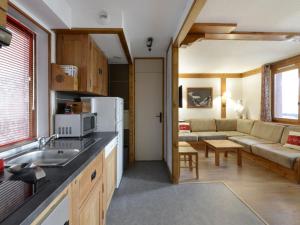 Appartements Appartement renove proche station avec balcons et vue, 3 ch, 10 pers - FR-1-181-2457 : photos des chambres