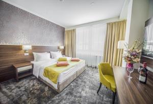 Standard Double Room room in Hotel Marshal Garni