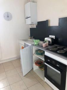 Appartements Appartement Les Bons Vivants au coeur de Perrigny : photos des chambres