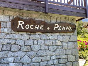 Appartements Appartement spacieux et confortable, 11 personnes, 4 chambres, 1 garage - ROCHE02 : photos des chambres