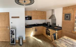 Appartements Appartement cosy, 6 personnes, 2 chambres - SOURCES201 : photos des chambres