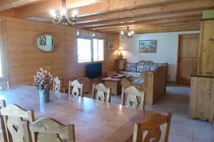 Chalet ambiance montagne, 10 personnes, 4 chambres - CH15 - 博福特