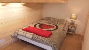 Chalets Chalet neuf, 8 personnes, 3 chambres - CH32 : photos des chambres
