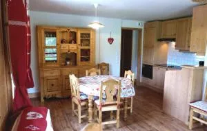 Appartement cosy, 6 personnes, 2 chambres - ECRINI08 - 阿雷什