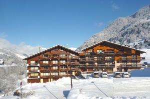 Appartements Appartement centre village, 4 personnes, 2 chambres - OPI19 : photos des chambres