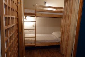 Appartements Appartement centre village, 6 personnes, 1 chambre, 1 coin montagne - VLI44 : photos des chambres