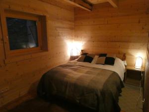 Appartement dans chalet, 9 personnes, 3 chambres, 1 mezzanine - CH30BIS