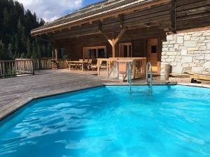 Appartement dans chalet, 9 personnes, 3 chambres, 1 mezzanine - CH30BIS
