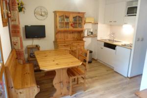 Appartements Appartement centre village, 4 personnes, 1 chambre, 1 coin montagne - VLI21 : photos des chambres