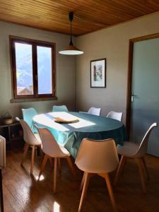 Chalet vue panoramique, 11 personnes, 5 chambres - CH47