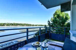 Hotels Hotel Le Pavillon Bleu : photos des chambres