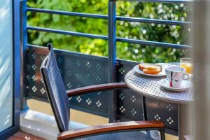 Hotels Hotel Le Pavillon Bleu : photos des chambres