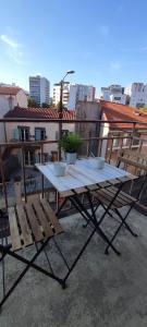 LCS home Au coeur de la ville Balcon-Parking-WIFI