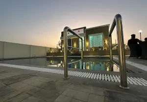 COUNTY VILLE - Dahmi