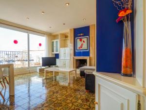 Sea and Sand Penthouse by Hello Homes Sitges