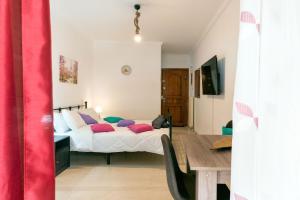 Marias Apartment 1ος όροφος δίπλα στο Νοσοκομείο Παίδων και στο Λαϊκό