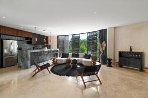 3 BDR Tulum Luxury Villa, BEST Infinity Pool, Near Beach