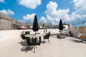 3 BDR Tulum Luxury Villa, BEST Infinity Pool, Near Beach